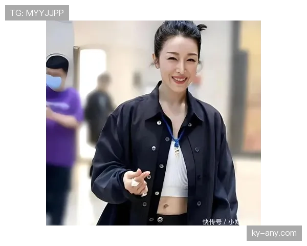 孙悦家的车库比我家客厅还大